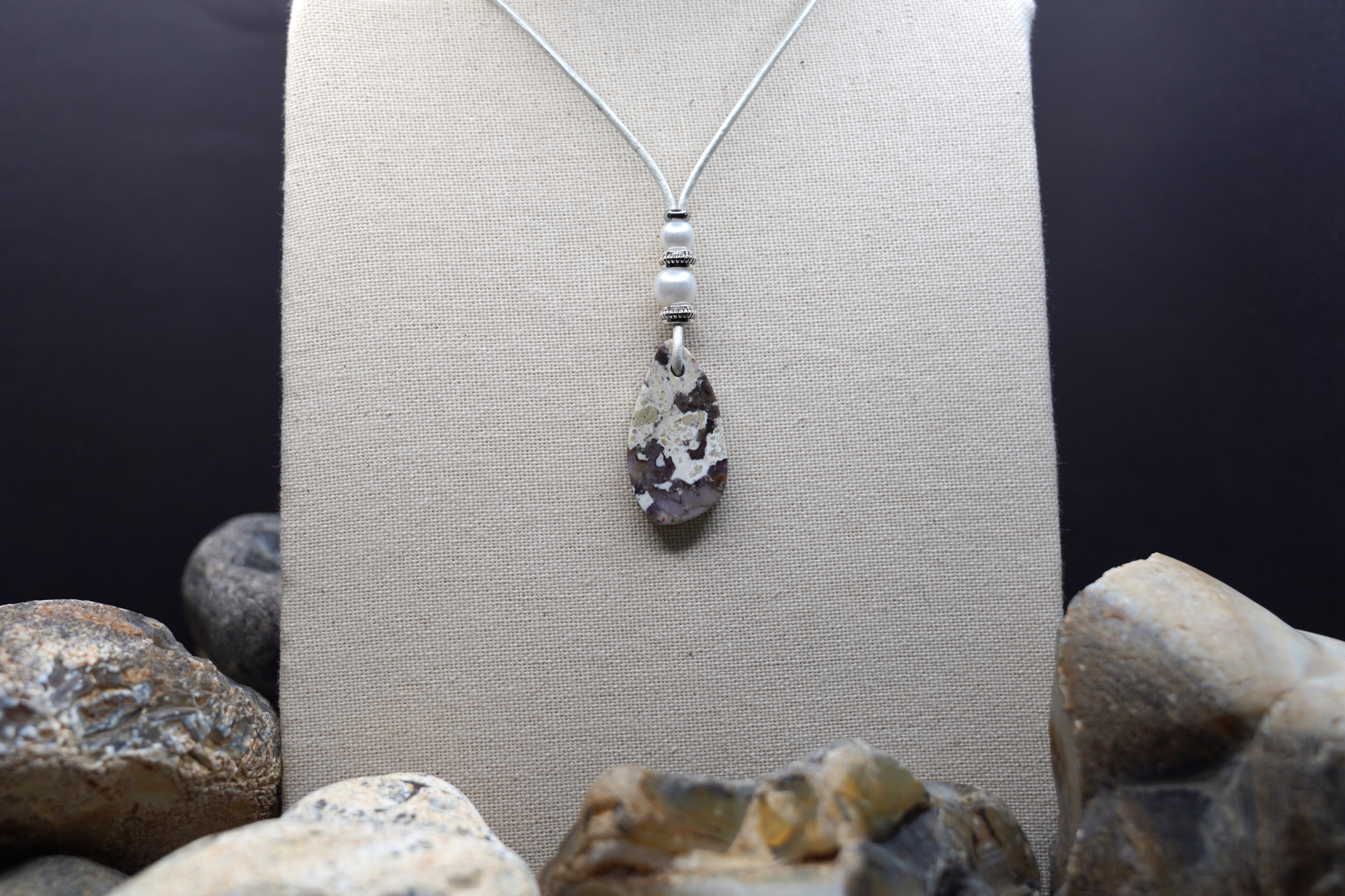Burro Creek Agate Necklace — BCA #119