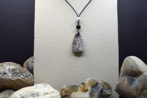 Benito Juarez Agate Necklace — BJA #123